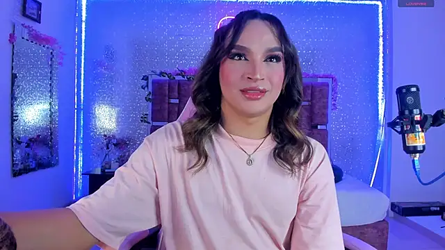 KylieVictoria online show from March 11, 4:32 am