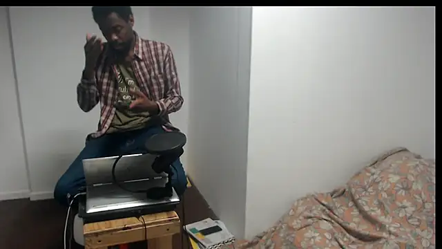 Snapshot of Mastertopdome chatting on February 1, 1:34 am Mastertopdome online show from February 1, 1:34 am