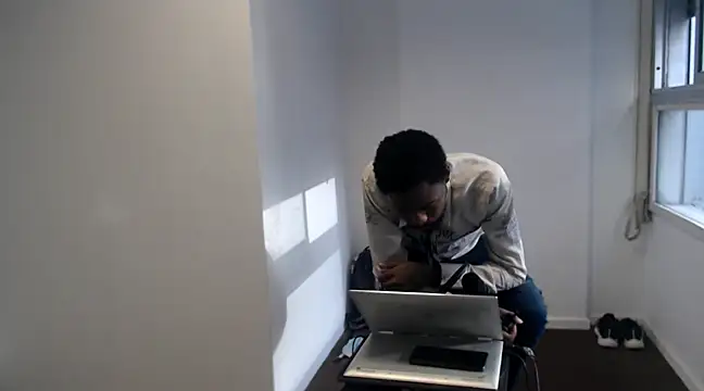 Snapshot of Mastertopdome chatting on February 8, 9:04 pm Mastertopdome online show from February 8, 9:04 pm