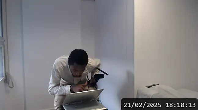 Snapshot of Mastertopdome chatting on February 21, 9:11 pm Mastertopdome online show from February 21, 9:11 pm