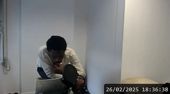 Snapshot of Mastertopdome chatting on February 26, 9:37 pm Mastertopdome online show from February 26, 9:37 pm