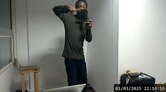 Snapshot of Mastertopdome chatting on March 2, 1:15 am Mastertopdome online show from March 2, 1:15 am