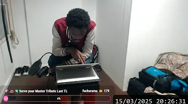 Snapshot of Mastertopdome chatting on March 15, 11:28 pm Mastertopdome online show from March 15, 11:28 pm