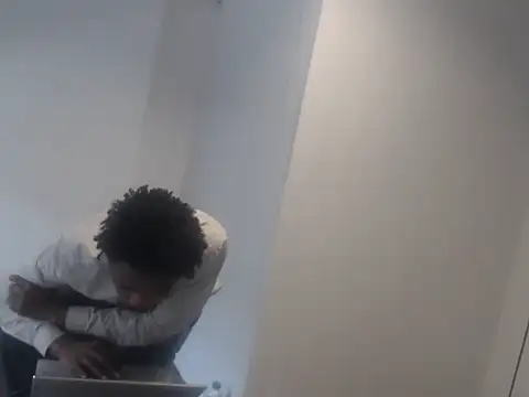 Snapshot of Mastertopdome chatting on October 3, 1:52 pm Mastertopdome online show from October 3, 1:52 pm