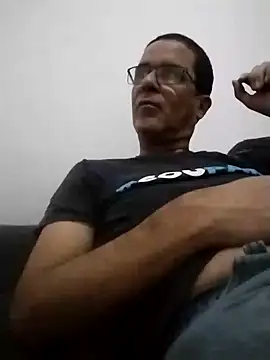 Snapshot of barboza991 chatting on December 16, 3:22 pm barboza991 online show from December 16, 3:22 pm