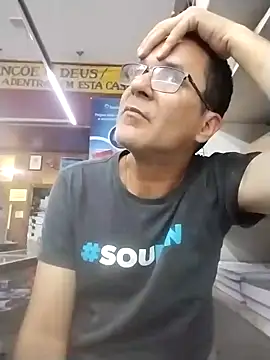 Snapshot of barboza991 chatting on December 16, 7:21 pm barboza991 online show from December 16, 7:21 pm