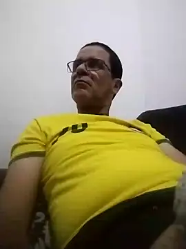 Snapshot of barboza991 chatting on December 18, 12:10 am barboza991 online show from December 18, 12:10 am