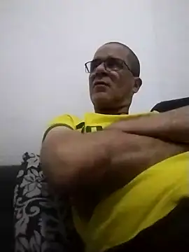 Snapshot of barboza991 chatting on December 20, 12:19 am barboza991 online show from December 20, 12:19 am