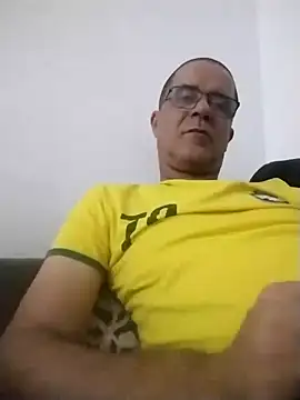 Snapshot of barboza991 chatting on December 23, 12:46 am barboza991 online show from December 23, 12:46 am