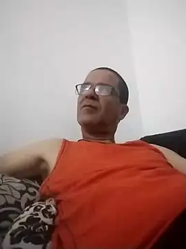 Snapshot of barboza991 chatting on December 31, 1:47 am barboza991 online show from December 31, 1:47 am