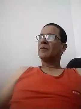 Snapshot of barboza991 chatting on January 28, 11:39 pm barboza991 online show from January 28, 11:39 pm