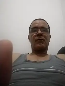 Snapshot of barboza991 chatting on February 16, 11:16 pm barboza991 online show from February 16, 11:16 pm