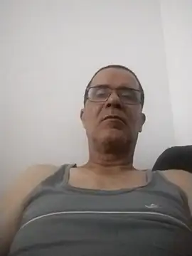 Snapshot of barboza991 chatting on February 18, 2:05 am barboza991 online show from February 18, 2:05 am