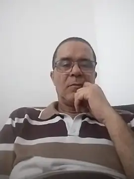 Snapshot of barboza991 chatting on March 15, 3:37 pm barboza991 online show from March 15, 3:37 pm