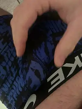 Snapshot of MrfrenchCock chatting on December 19, 11:39 am MrfrenchCock online show from December 19, 11:39 am