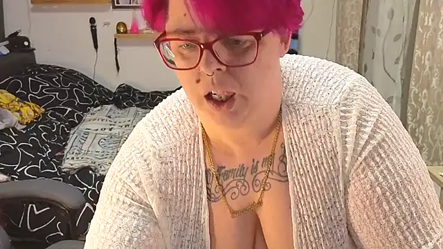 SunshineLexi online show from February 18, 7:19 pm