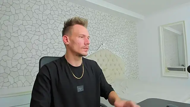 MateoBenjaminX online show from December 11, 5:37 pm