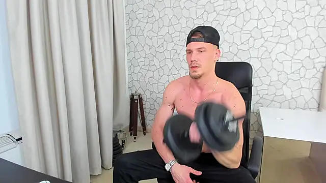 MateoBenjaminX online show from February 8, 5:39 pm