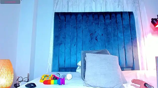 Snapshot of sweetebony_970 chatting on November 15, 11:40 am sweetebony 970 online show from November 15, 11:40 am