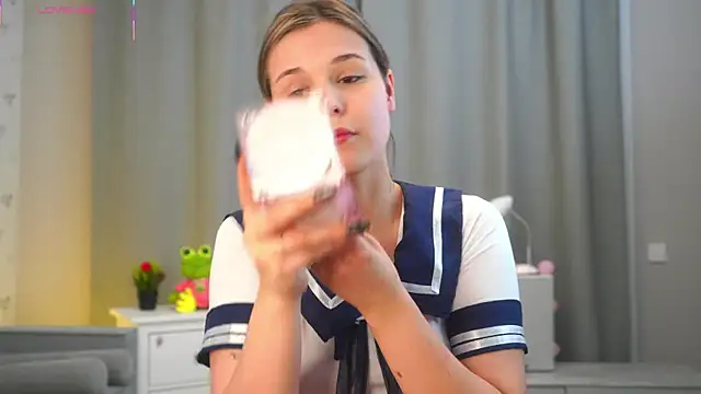 Snapshot of EthalGold chatting on November 29, 2:58 am EthalGold online show from November 29, 2:58 am