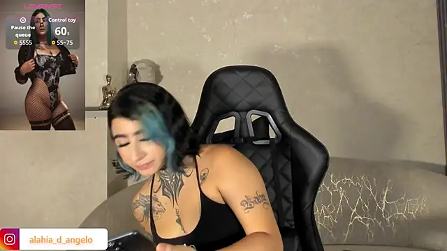 Alahia Dangelo online show from June 2, 5:48 pm