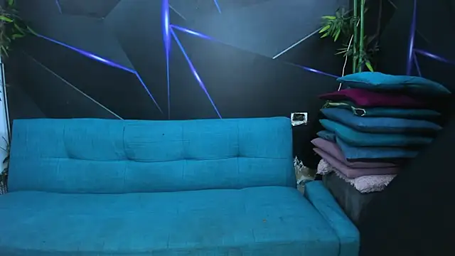 playsgirlhot online show from March 2, 11:18 am