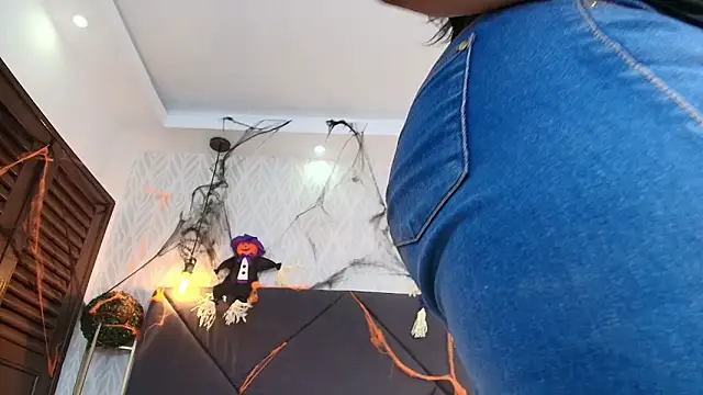 sandy rivas online show from October 20, 12:05 pm