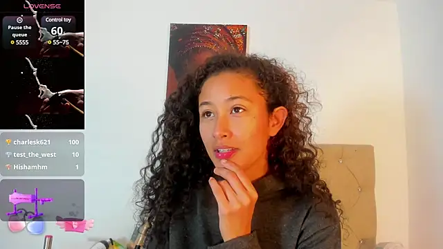 Snapshot of Milkdulce1 chatting on March 15, 9:19 am Milkdulce1 online show from March 15, 9:19 am