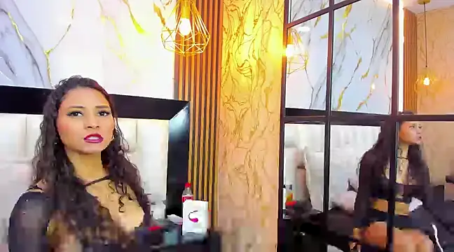 Snapshot of SofiaLaurents chatting on January 28, 6:38 am SofiaLaurents online show from January 28, 6:38 am