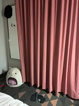 Snapshot of UrFavorite304 chatting on January 14, 7:27 am UrFavorite304 online show from January 14, 7:27 am