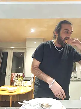 rampartzz online show from March 6, 3:24 am