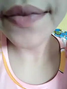 Snapshot of Anki-doll chatting on September 13, 6:02 am Anki-doll online show from September 13, 6:02 am