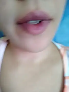 Snapshot of Anki-doll chatting on October 25, 5:37 am Anki-doll online show from October 25, 5:37 am