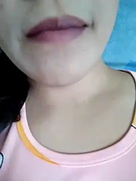 Snapshot of Anki-doll chatting on November 13, 5:28 am Anki-doll online show from November 13, 5:28 am