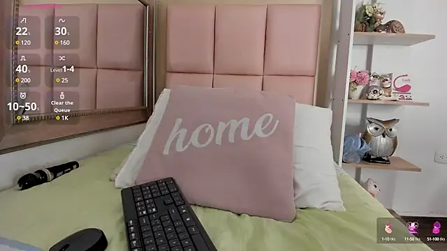 Ally Parkeer  online show from February 11, 6:55 pm