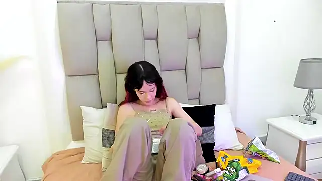 Nastya Fantasy online show from December 20, 7:39 pm