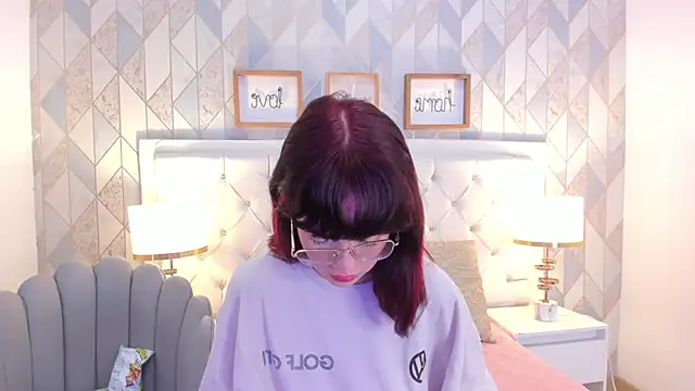 Nastya Fantasy online show from February 5, 7:31 pm