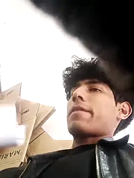 alexander32r online show from September 18, 4:09 pm