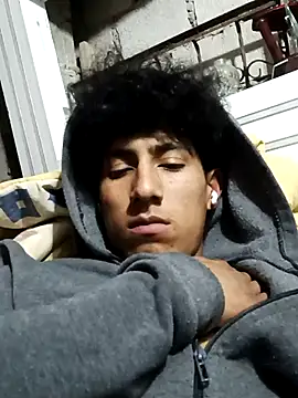 alexander32r online show from October 25, 3:03 am