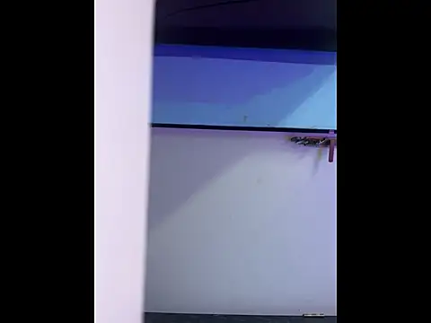 Snapshot of deshi_boybig chatting on October 16, 12:11 am deshi boybig online show from October 16, 12:11 am