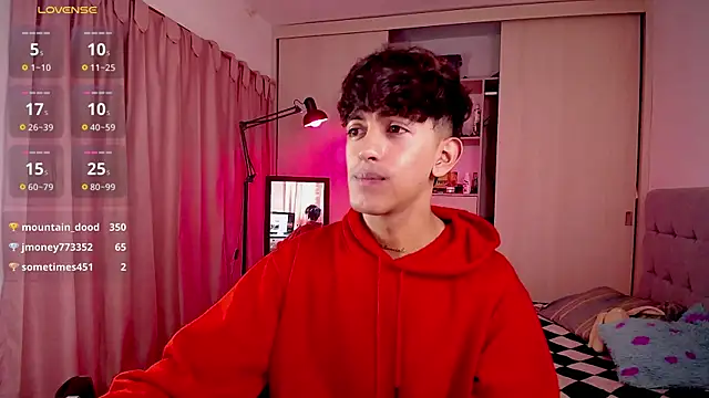 teobowny  online show from January 9, 6:57 pm