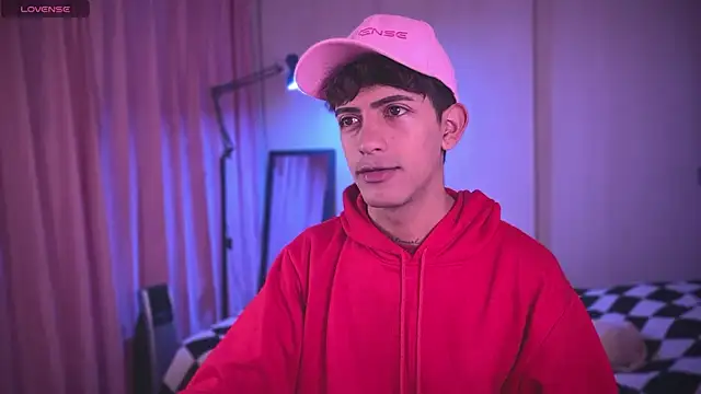 teobowny  online show from January 31, 1:45 pm