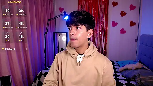 teobowny  online show from February 6, 4:25 pm