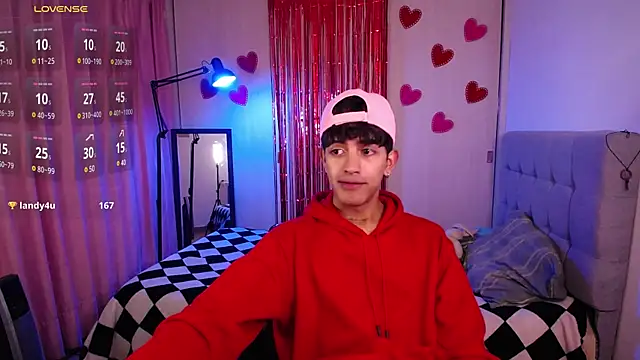 teobowny  online show from February 15, 7:28 pm