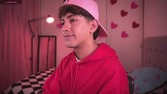 teobowny  online show from March 4, 4:30 pm