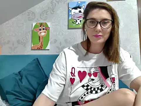 Snapshot of AmberElixir chatting on March 19, 8:11 pm AmberElixir online show from March 19, 8:11 pm