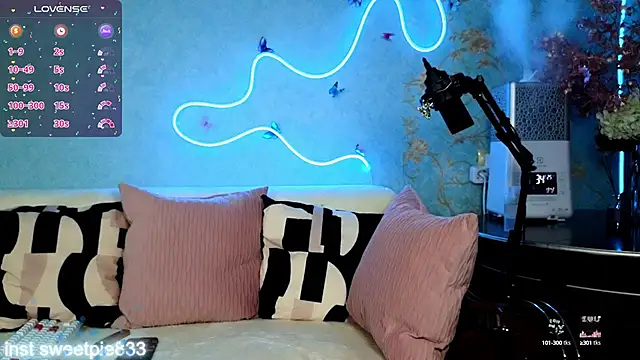 Snapshot of Anal_Girl_ chatting on January 10, 5:34 pm Anal Girl online show from January 10, 5:34 pm