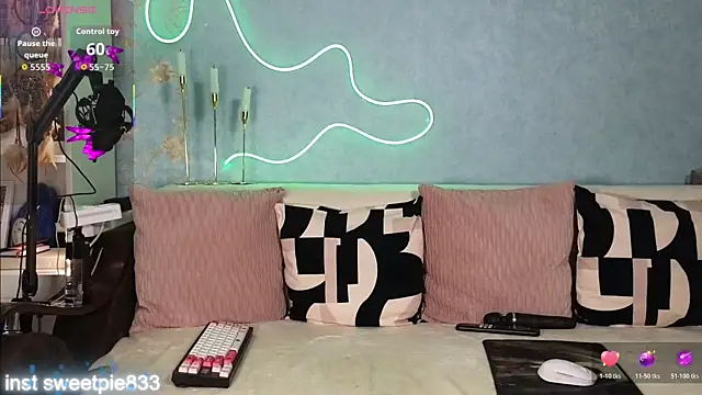 Snapshot of Anal_Girl_ chatting on November 8, 4:40 pm Anal Girl online show from November 8, 4:40 pm