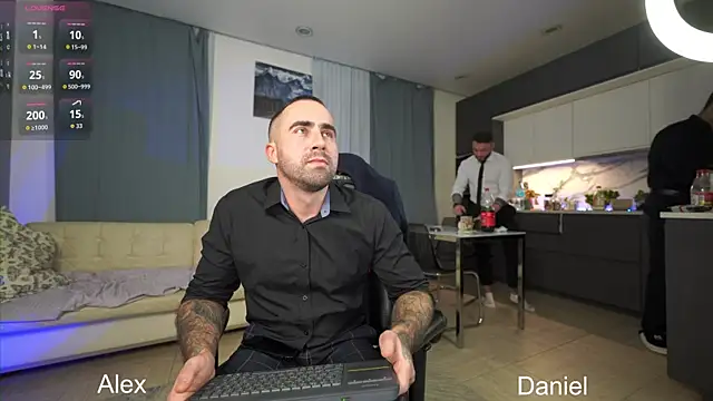 Snapshot of Alex_xxx chatting on October 9, 5:11 pm Alex xxx online show from October 9, 5:11 pm