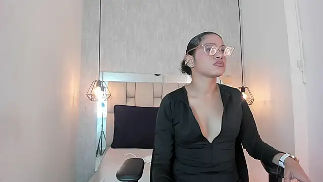 Alahia Baiter online show from December 10, 11:32 am